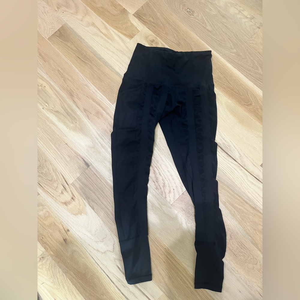 Black ruched legging